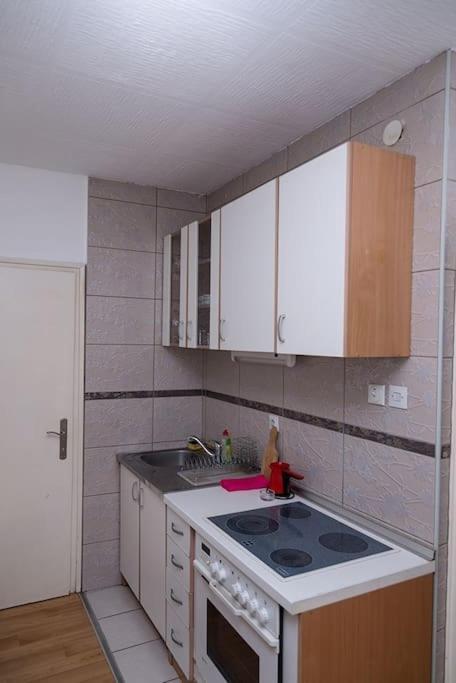 Apartman Panorama Glavna Ulica Užice Buitenkant foto